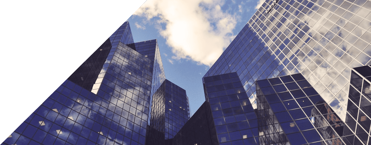 複数のオフィスビルの画像